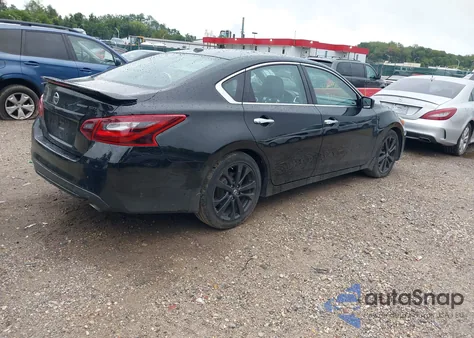 2018 Nissan Altima 2.5 Sr из США, поврежденный, VIN 1N4AL3AP8JC255137